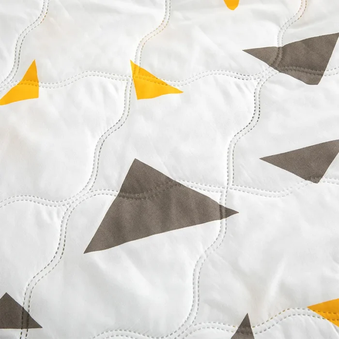 Factory price Silk Blanket Silky Cooling Thin Quilt Summer Blanket Can machine-wash Single/Queen/King Size - Image 4