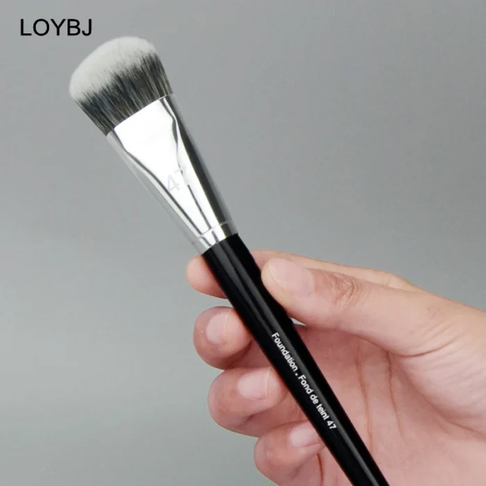 LOYBJ Professional Foundation Brush 47 Broom Head Liquid Foundation Shadow Concealer Brushes - Image 2